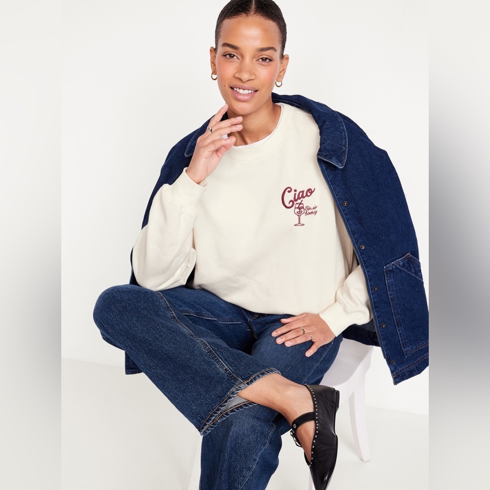 NWT Old Navy SoComfy Oversized Graphic Sweater
